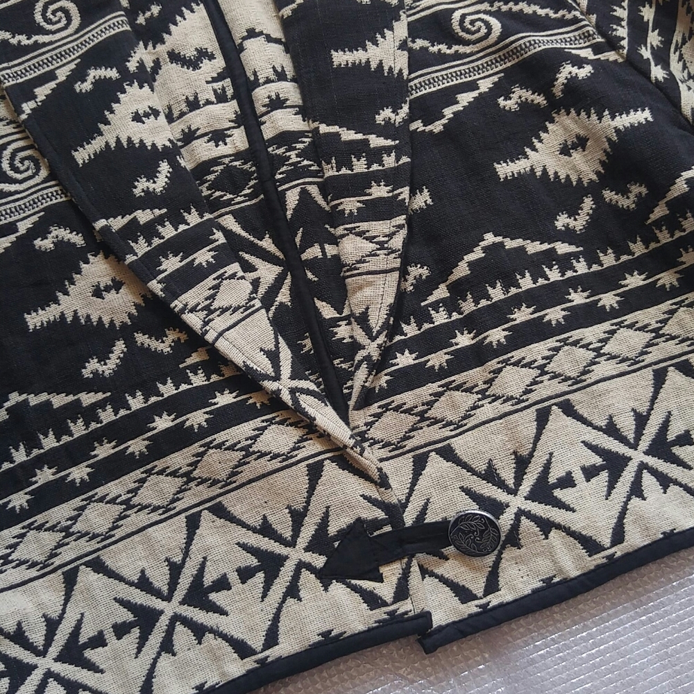 Jacket - Picture 2 of 7